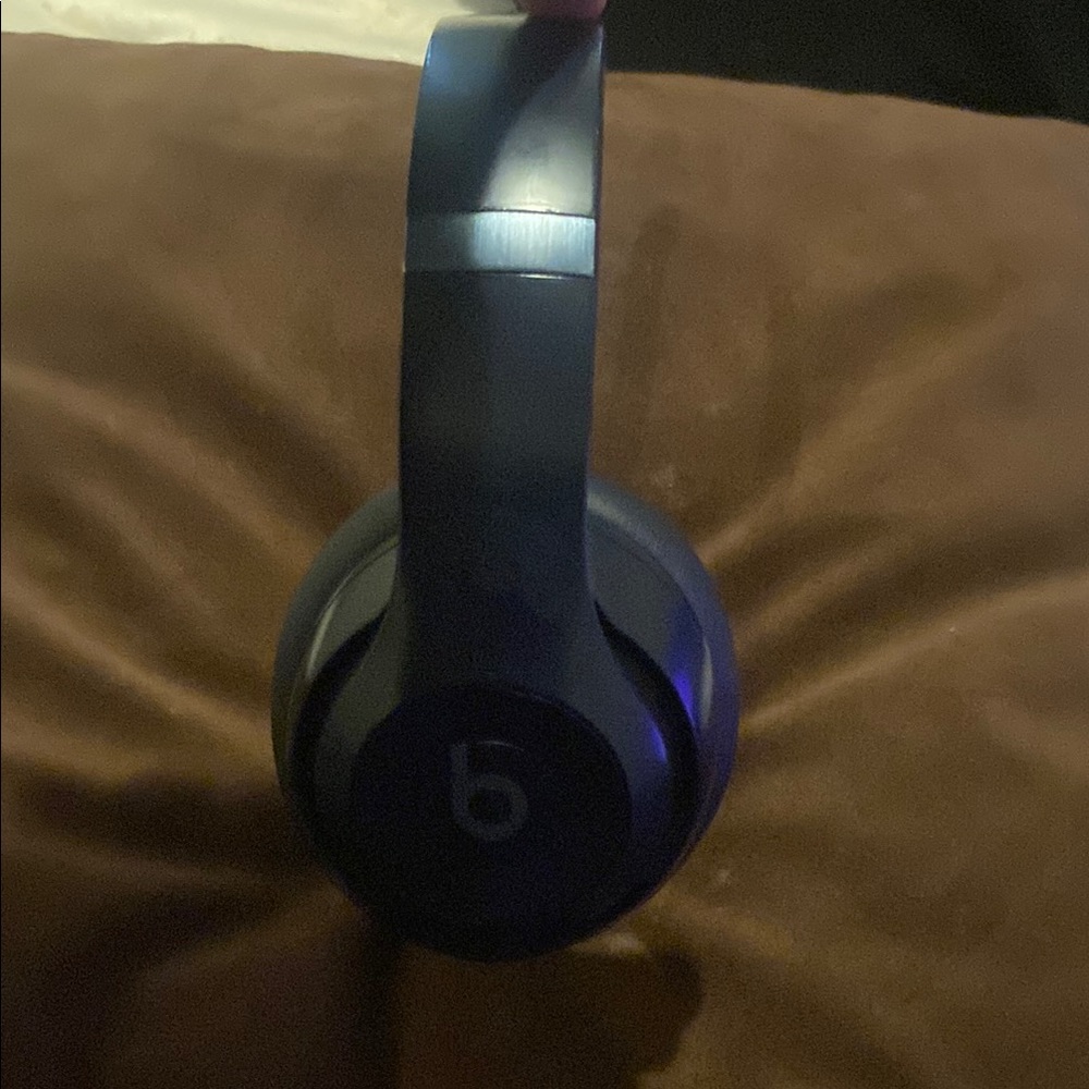 Beats by Dre Black Wireless Headphones